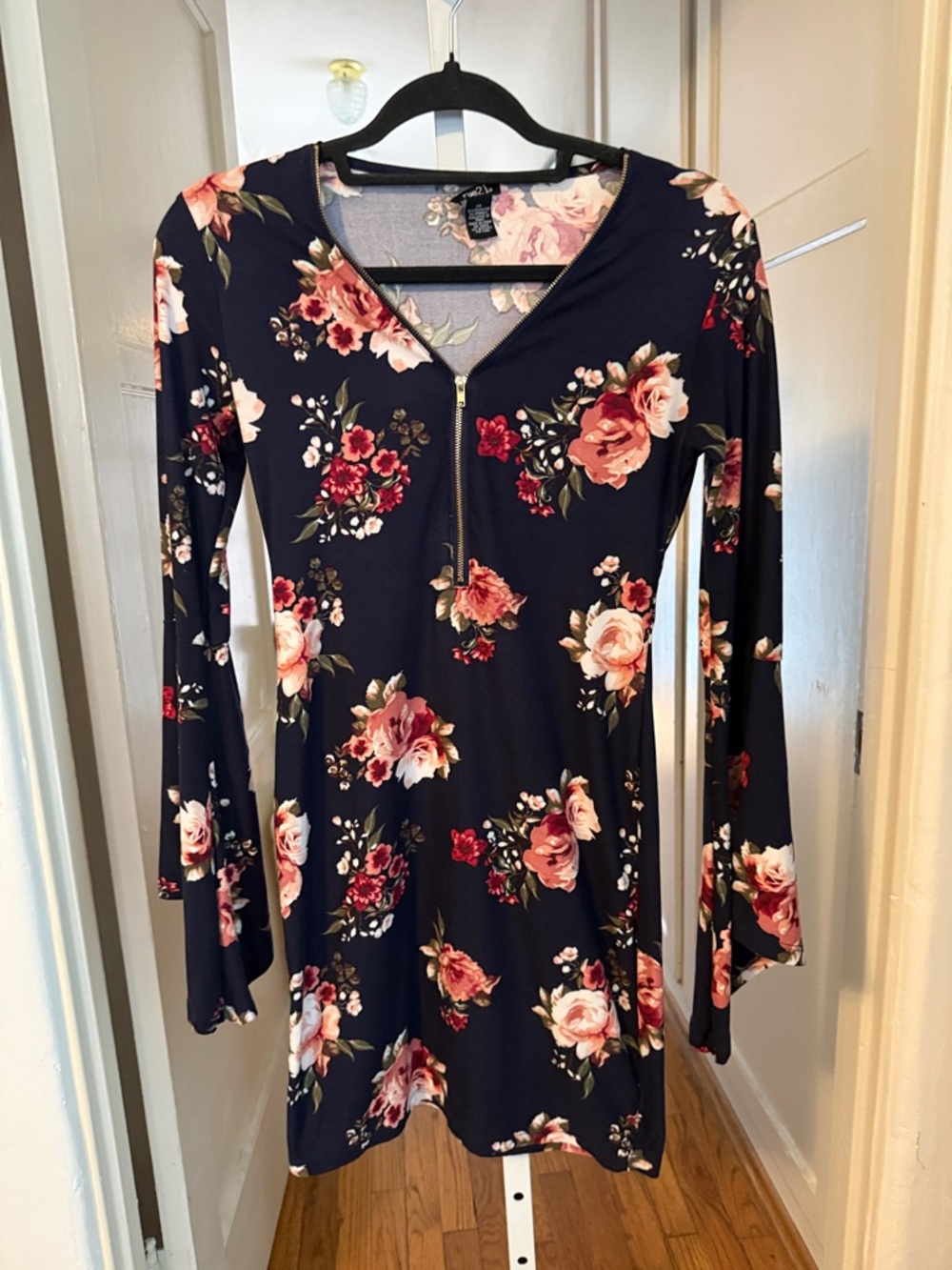 Rue21 Navy Floral Zip-Front Long-Sleeve Mini Dress